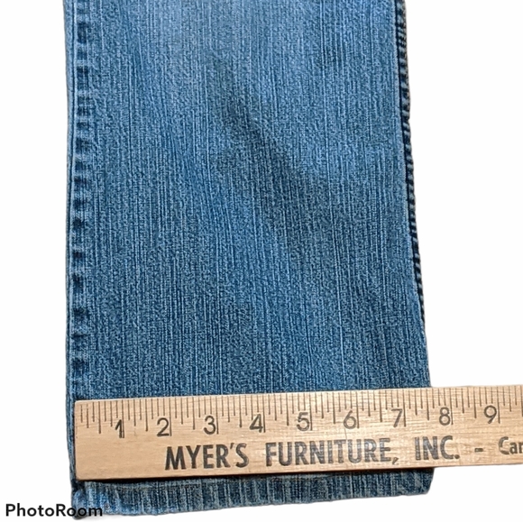 Levi's  DIY bootcut jeans 10 - Picture 7 of 12